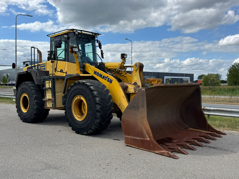 Komatsu WA470-5H - Chargeuse sur pneus: photos 5 Komatsu WA470-5H - Chargeuse sur pneus: photos 5