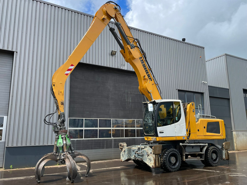 Liebherr LH30 M - Material Handler - Pelle de manutention: photos 2 Liebherr LH30 M - Material Handler - Pelle de manutention: photos 2