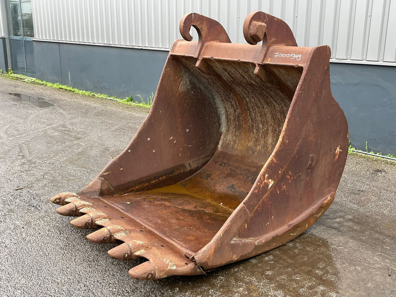 Verachtert Bucket with teeth - Godet: photos 1 Verachtert Bucket with teeth - Godet: photos 1