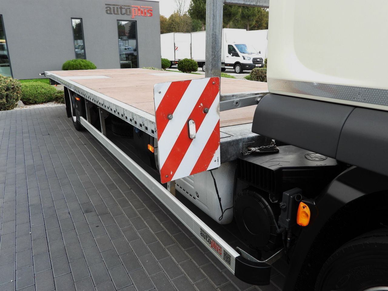 Camion porte-conteneur/ Caisse mobile DAF LF 230 CONTAINER CARRIER PLATFORM + TRAILER WEBASTO CRUISE CONTROL LED LIGHTS PNEUMATICS AUTOMATIC TRANSMISSION  TWIN WHEELS AIR CONDITIONING  230HP: photos 21