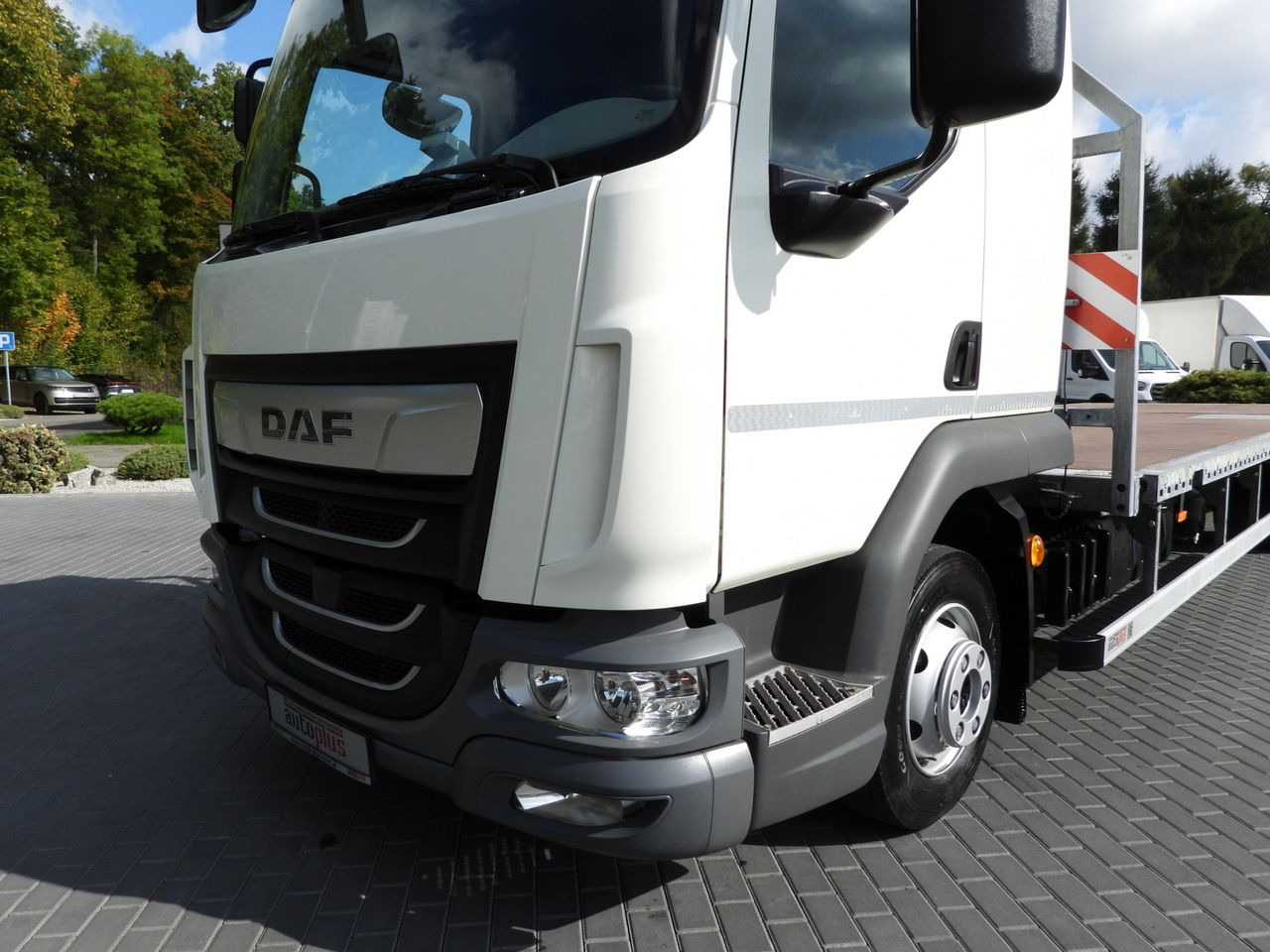 Camion porte-conteneur/ Caisse mobile DAF LF 230 CONTAINER CARRIER PLATFORM + TRAILER WEBASTO CRUISE CONTROL LED LIGHTS PNEUMATICS AUTOMATIC TRANSMISSION  TWIN WHEELS AIR CONDITIONING  230HP: photos 26