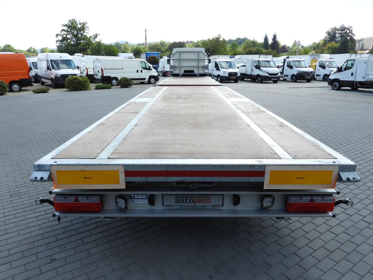 Camion porte-conteneur/ Caisse mobile DAF LF 230 CONTAINER CARRIER PLATFORM + TRAILER WEBASTO CRUISE CONTROL LED LIGHTS PNEUMATICS AUTOMATIC TRANSMISSION  TWIN WHEELS AIR CONDITIONING  230HP: photos 31