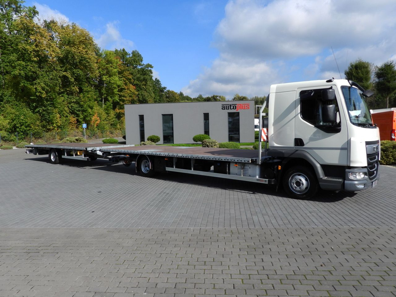 Camion porte-conteneur/ Caisse mobile DAF LF 230 CONTAINER CARRIER PLATFORM + TRAILER WEBASTO CRUISE CONTROL LED LIGHTS PNEUMATICS AUTOMATIC TRANSMISSION  TWIN WHEELS AIR CONDITIONING  230HP: photos 29