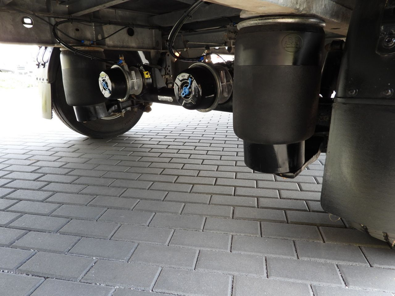 Camion porte-conteneur/ Caisse mobile DAF LF 230 CONTAINER CARRIER PLATFORM + TRAILER WEBASTO CRUISE CONTROL LED LIGHTS PNEUMATICS AUTOMATIC TRANSMISSION  TWIN WHEELS AIR CONDITIONING  230HP: photos 38