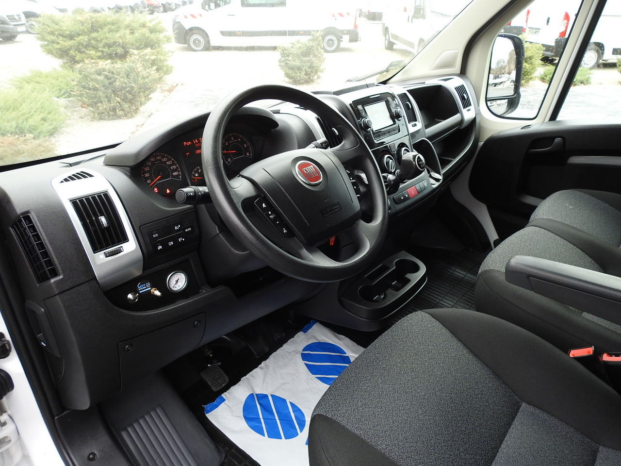 FIAT DUCATO TARPAULIN 10 PALLETS AIR CONDITIONING PNEUMATICS 160HP - Utilitaire rideaux coulissants (PLSC): photos 2 FIAT DUCATO TARPAULIN 10 PALLETS AIR CONDITIONING PNEUMATICS 160HP - Utilitaire rideaux coulissants (PLSC): photos 2