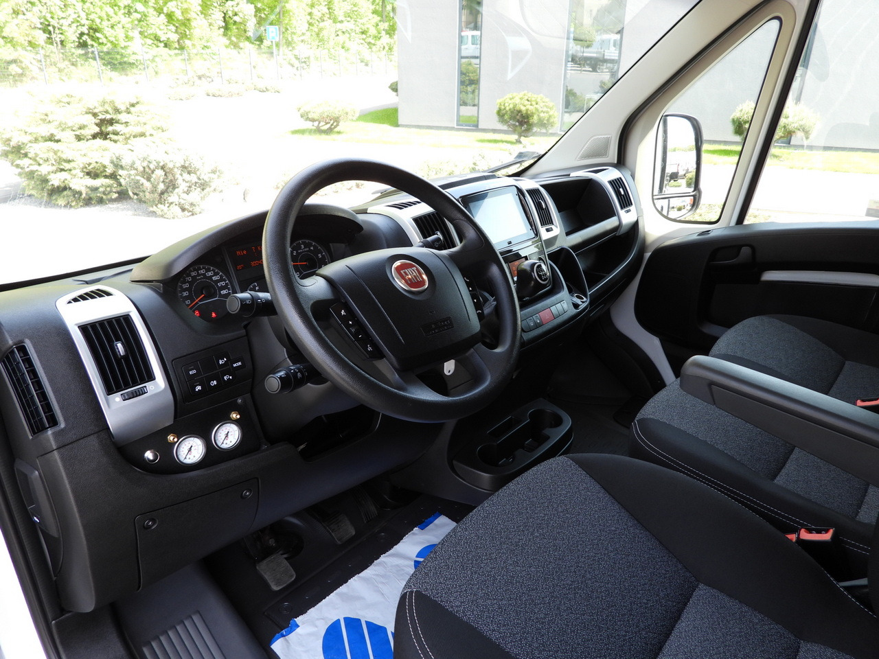 FIAT DUCATO TARPAULIN 10 PALLETS WEBASTO CRUISE CONTROL AIR CONDITIONING LED LIGHTS PNEUMATICS 160HP - Utilitaire rideaux coulissants (PLSC): photos 2 FIAT DUCATO TARPAULIN 10 PALLETS WEBASTO CRUISE CONTROL AIR CONDITIONING LED LIGHTS PNEUMATICS 160HP - Utilitaire rideaux coulissants (PLSC): photos 2