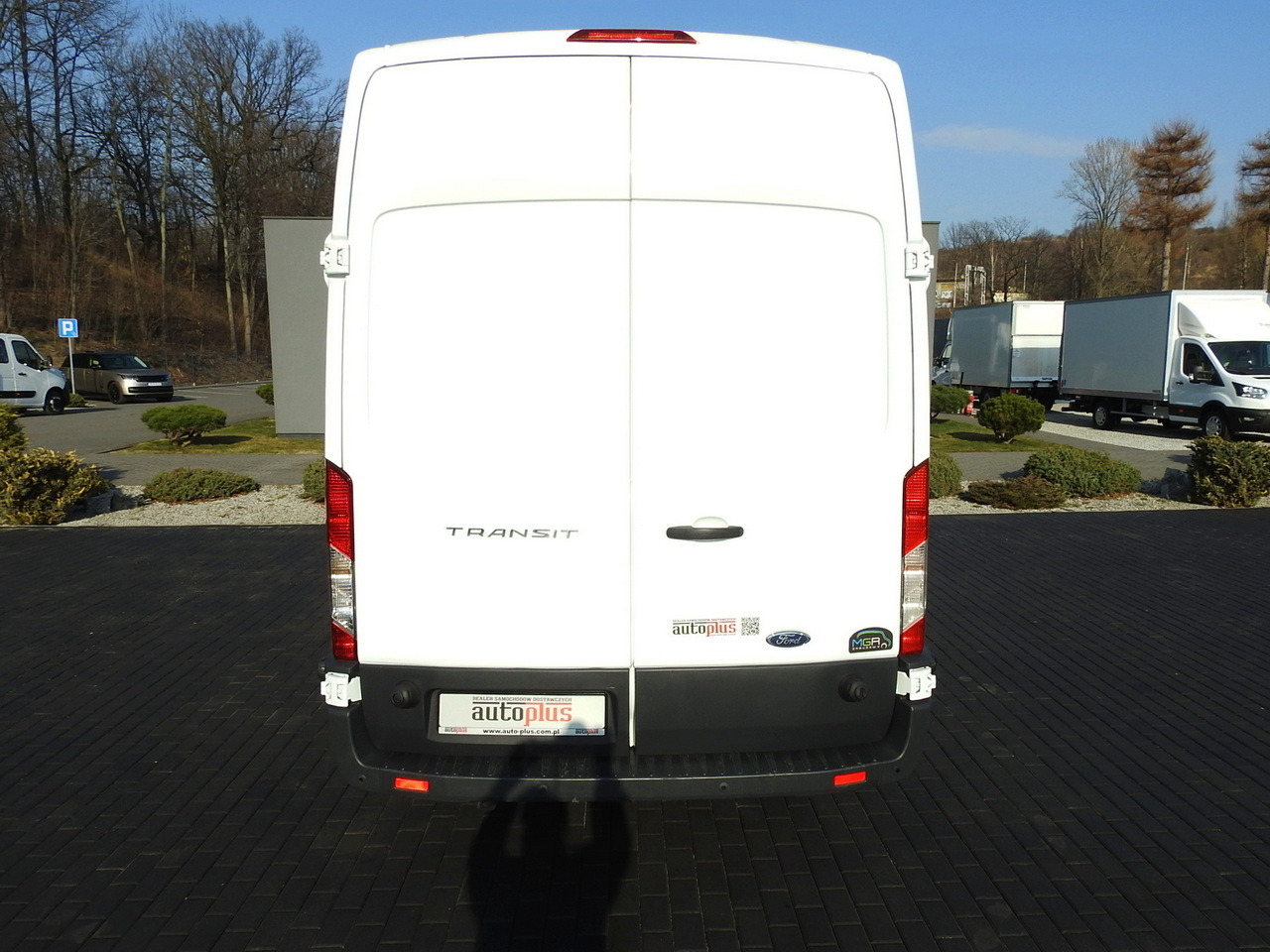 Utilitaire frigorifique FORD TRANSIT  REFRIGERATOR VAN 0°C HEATING FUNCTION CRUISE CONTROL LED LIGHTS AIR CONDITIONING  130HP: photos 11