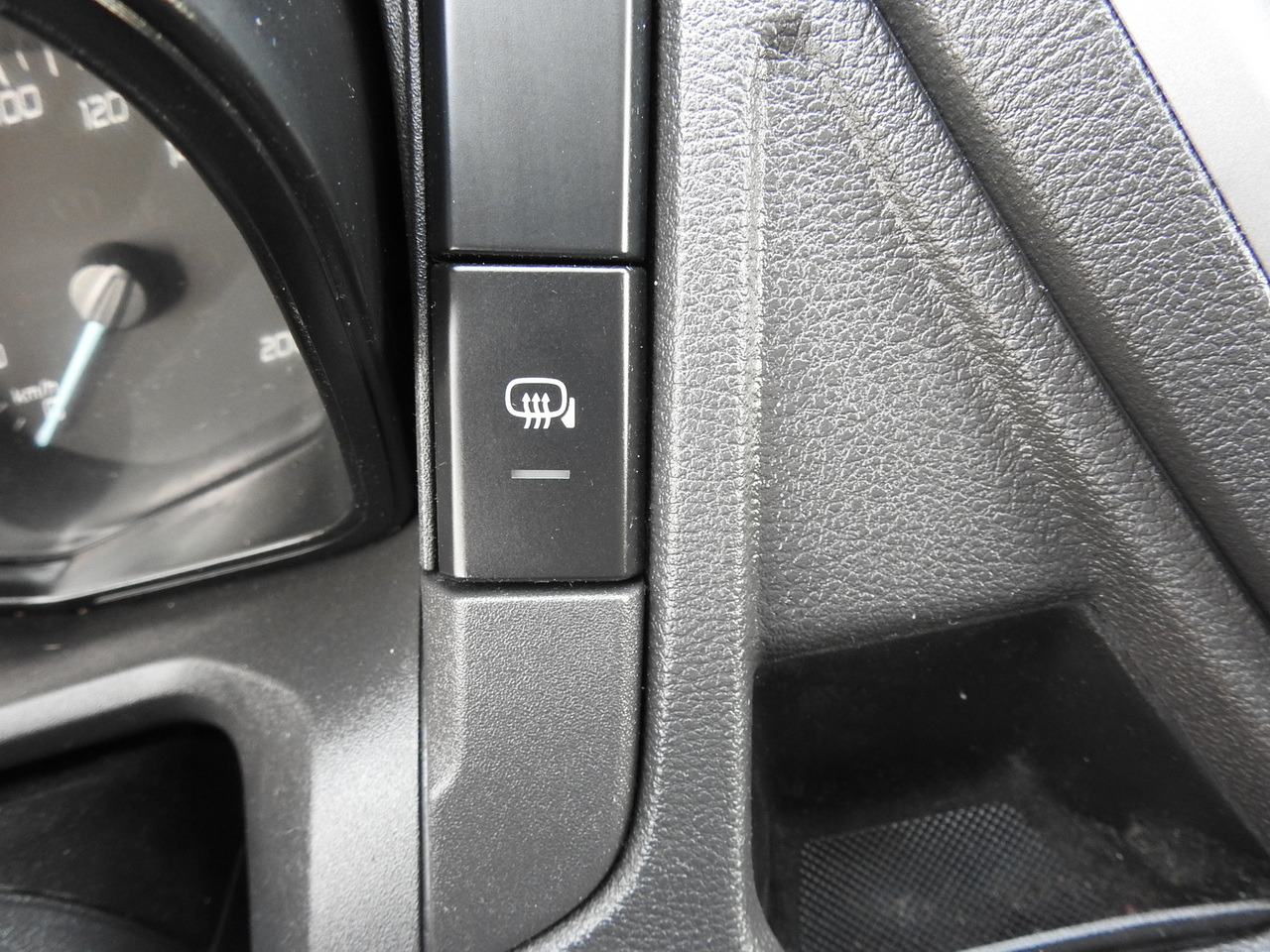 Utilitaire frigorifique FORD TRANSIT  REFRIGERATOR VAN 0°C HEATING FUNCTION CRUISE CONTROL LED LIGHTS AIR CONDITIONING  130HP: photos 38
