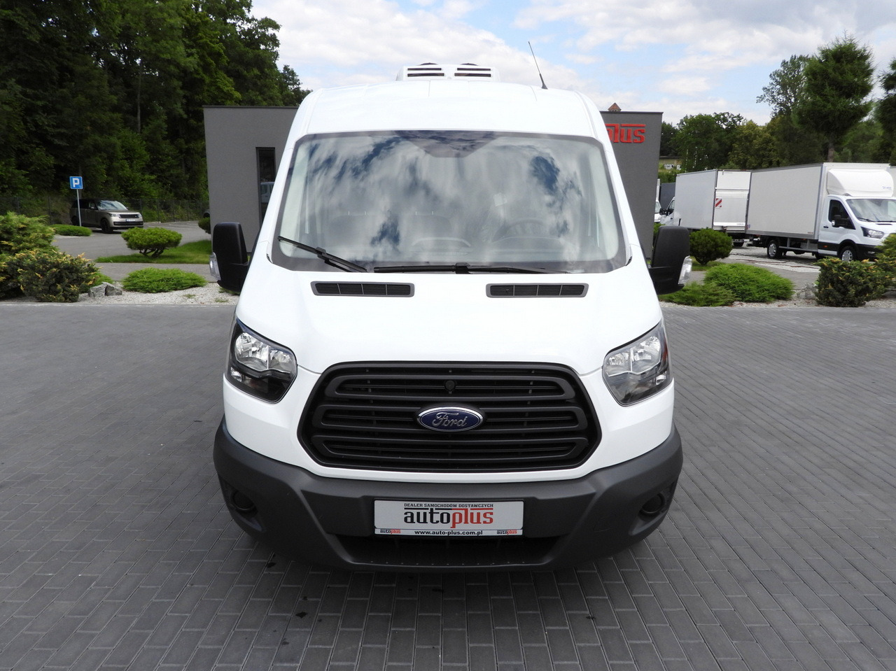 FORD TRANSIT REFRIGERATOR VAN 5*C AIR CONDITIONING 105HP - Utilitaire frigorifique: photos 5 FORD TRANSIT REFRIGERATOR VAN 5*C AIR CONDITIONING 105HP - Utilitaire frigorifique: photos 5