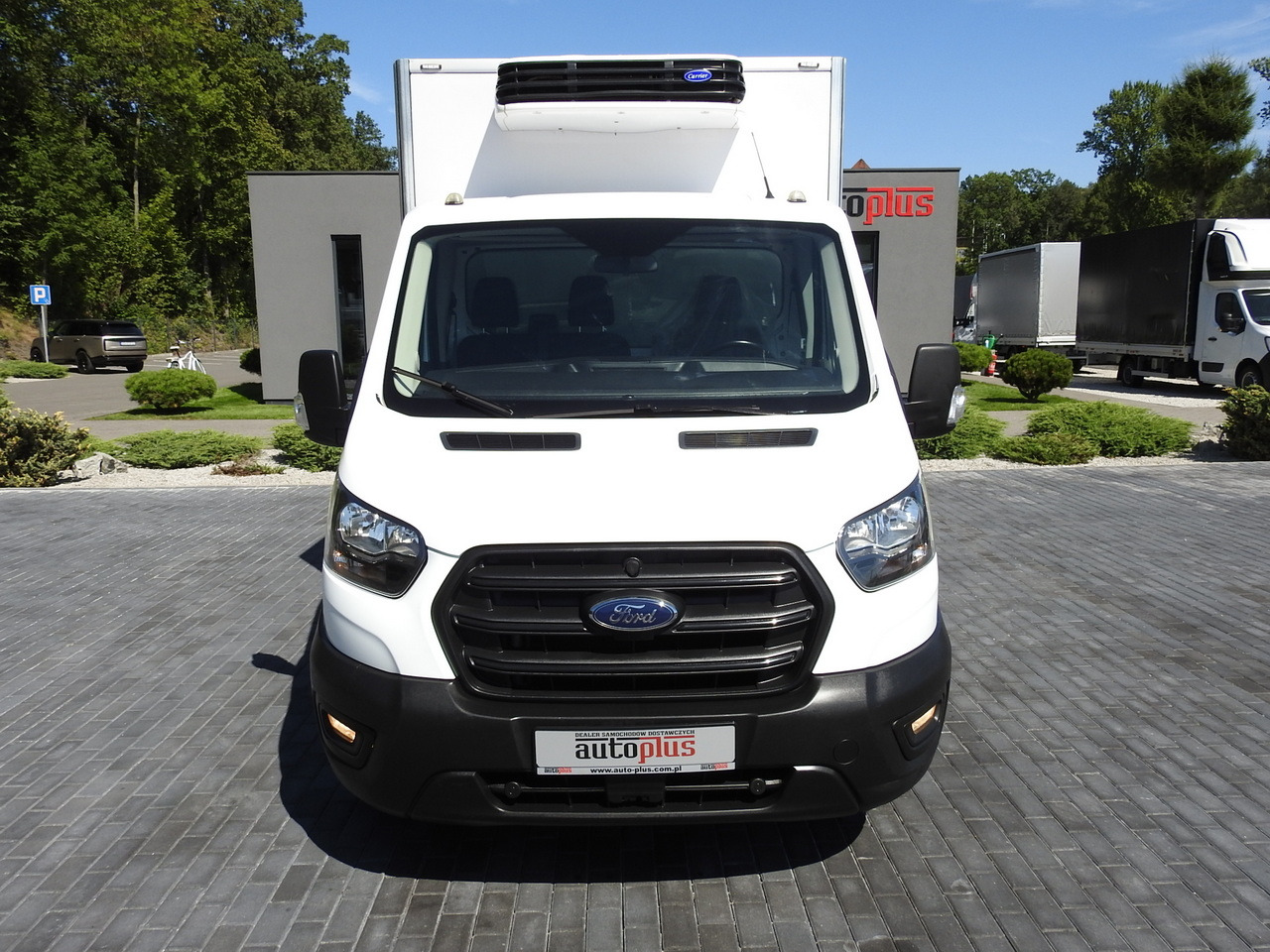 FORD TRANSIT REGRIGERATOR BOX 0*C POWER SUPPLY 230V CRUISE CONTROL AIR CONDITIONING TWIN WHEELS 170HP - Utilitaire frigorifique: photos 5 FORD TRANSIT REGRIGERATOR BOX 0*C POWER SUPPLY 230V CRUISE CONTROL AIR CONDITIONING TWIN WHEELS 170HP - Utilitaire frigorifique: photos 5