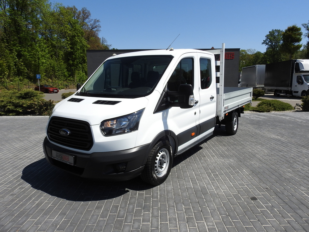 Utilitaire double cabine FORD TRANSIT STAKE BODY DOUBLE CABIN DOKA 7 SEATS AIR CONDITIONING  130HP: photos 18 Utilitaire double cabine FORD TRANSIT STAKE BODY DOUBLE CABIN DOKA 7 SEATS AIR CONDITIONING  130HP: photos 18
