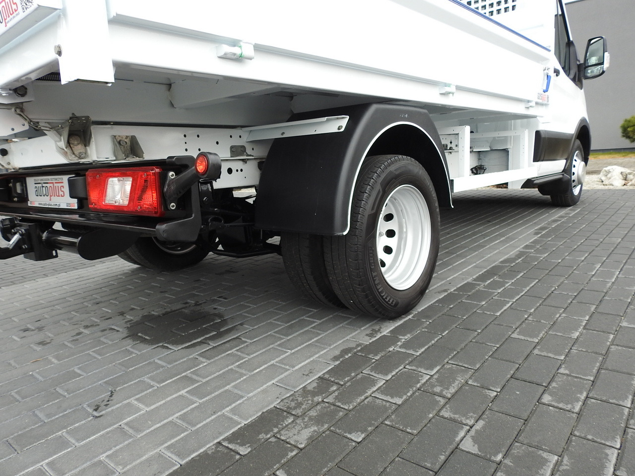 Utilitaire benne FORD TRANSIT TIPPER LED LIGHTS TWIN WHEELS AIR CONDITIONING  130HP: photos 18
