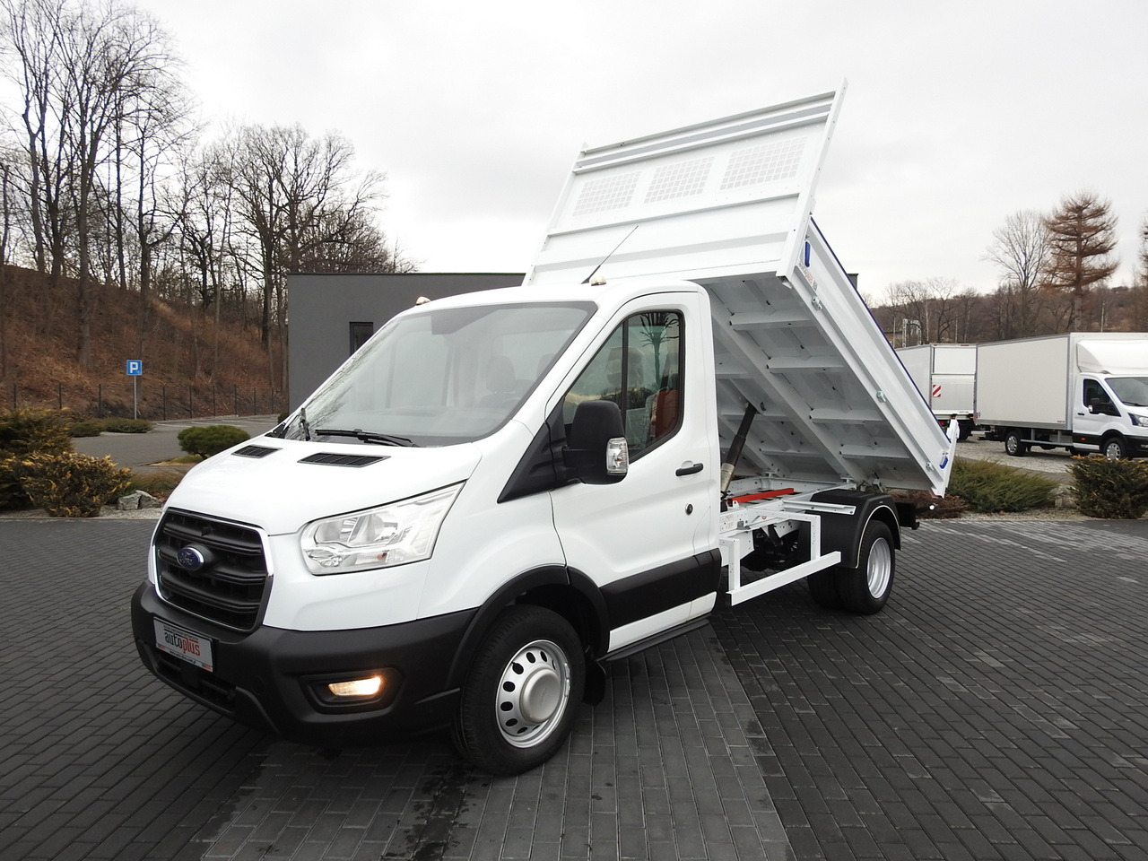 Utilitaire benne FORD TRANSIT TIPPER LED LIGHTS TWIN WHEELS AIR CONDITIONING  130HP: photos 19