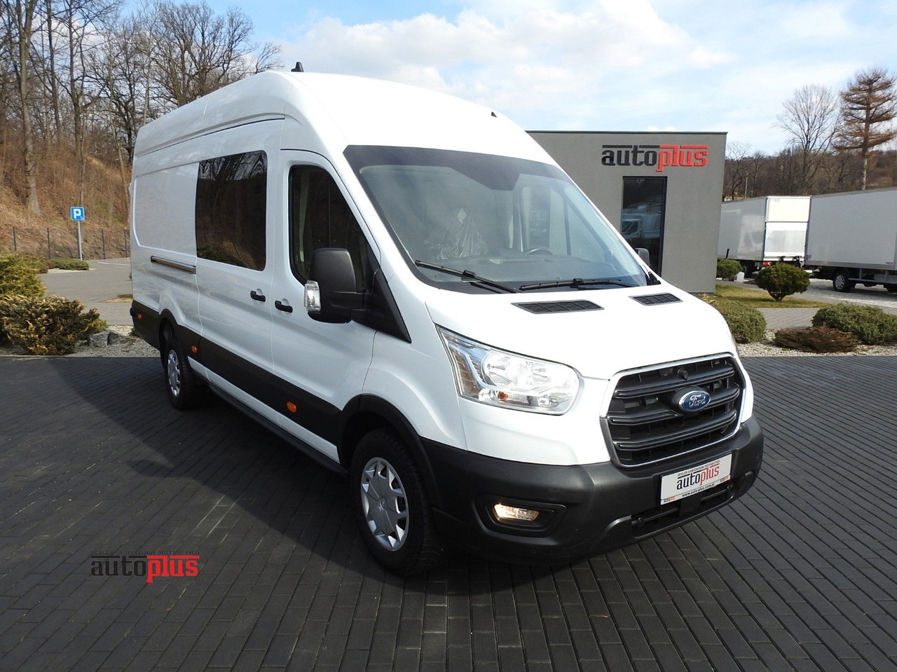 Ford TRANSIT KASTENWAGEN DOPPELKABINE 6 SITZE A/C - Fourgon utilitaire, Utilitaire double cabine: photos 1 Ford TRANSIT KASTENWAGEN DOPPELKABINE 6 SITZE A/C - Fourgon utilitaire, Utilitaire double cabine: photos 1