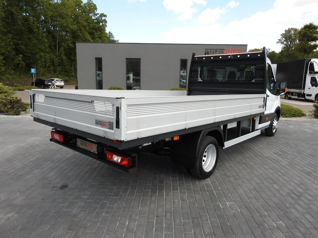 Ford TRANSIT PRITSCHE 8 PALETTEN ZWILLINGSRÄDER 130PS - Utilitaire plateau: photos 3 Ford TRANSIT PRITSCHE 8 PALETTEN ZWILLINGSRÄDER 130PS - Utilitaire plateau: photos 3