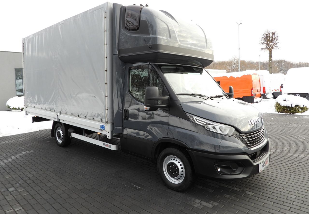 IVECO DAILY 35S18 TARPAULIN 10 PALLETS WEBASTO CRUISE CONTROL LED LIGHTS PNEUMATICS AIR CONDITIONING 180HP - Utilitaire rideaux coulissants (PLSC): photos 4 IVECO DAILY 35S18 TARPAULIN 10 PALLETS WEBASTO CRUISE CONTROL LED LIGHTS PNEUMATICS AIR CONDITIONING 180HP - Utilitaire rideaux coulissants (PLSC): photos 4