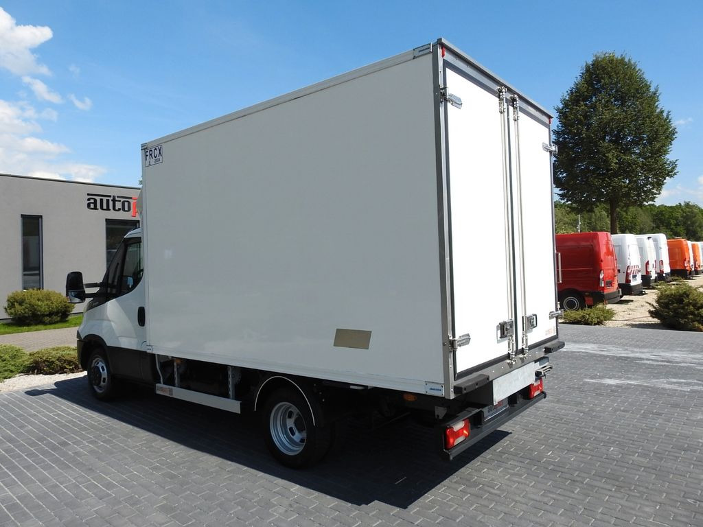 Utilitaire frigorifique Iveco DAILY 50C15 KÜHLKOFFER -5*C  ZWILLINGSRÄDER A/C: photos 10