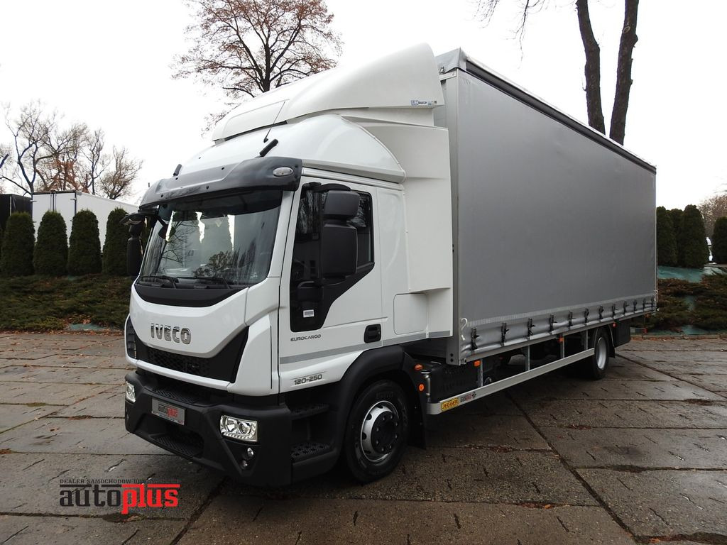 Iveco EUROCARGO 120-250 PRITSCHE PLANE 18 PALETTEN A/C - Camion à rideaux coulissants: photos 1 Iveco EUROCARGO 120-250 PRITSCHE PLANE 18 PALETTEN A/C - Camion à rideaux coulissants: photos 1