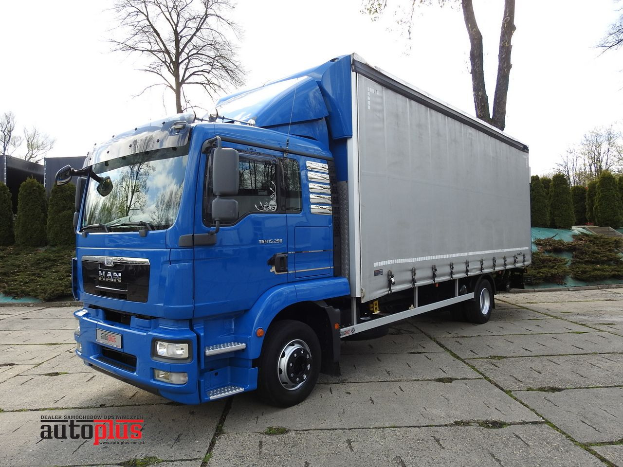 MAN TGM 15.290 TARPAULIN LIFT 18 PALLETS CRUISE CONTROL TWIN WHEELS AIR CONDITIONING 290HP - Utilitaire rideaux coulissants (PLSC): photos 1 MAN TGM 15.290 TARPAULIN LIFT 18 PALLETS CRUISE CONTROL TWIN WHEELS AIR CONDITIONING 290HP - Utilitaire rideaux coulissants (PLSC): photos 1