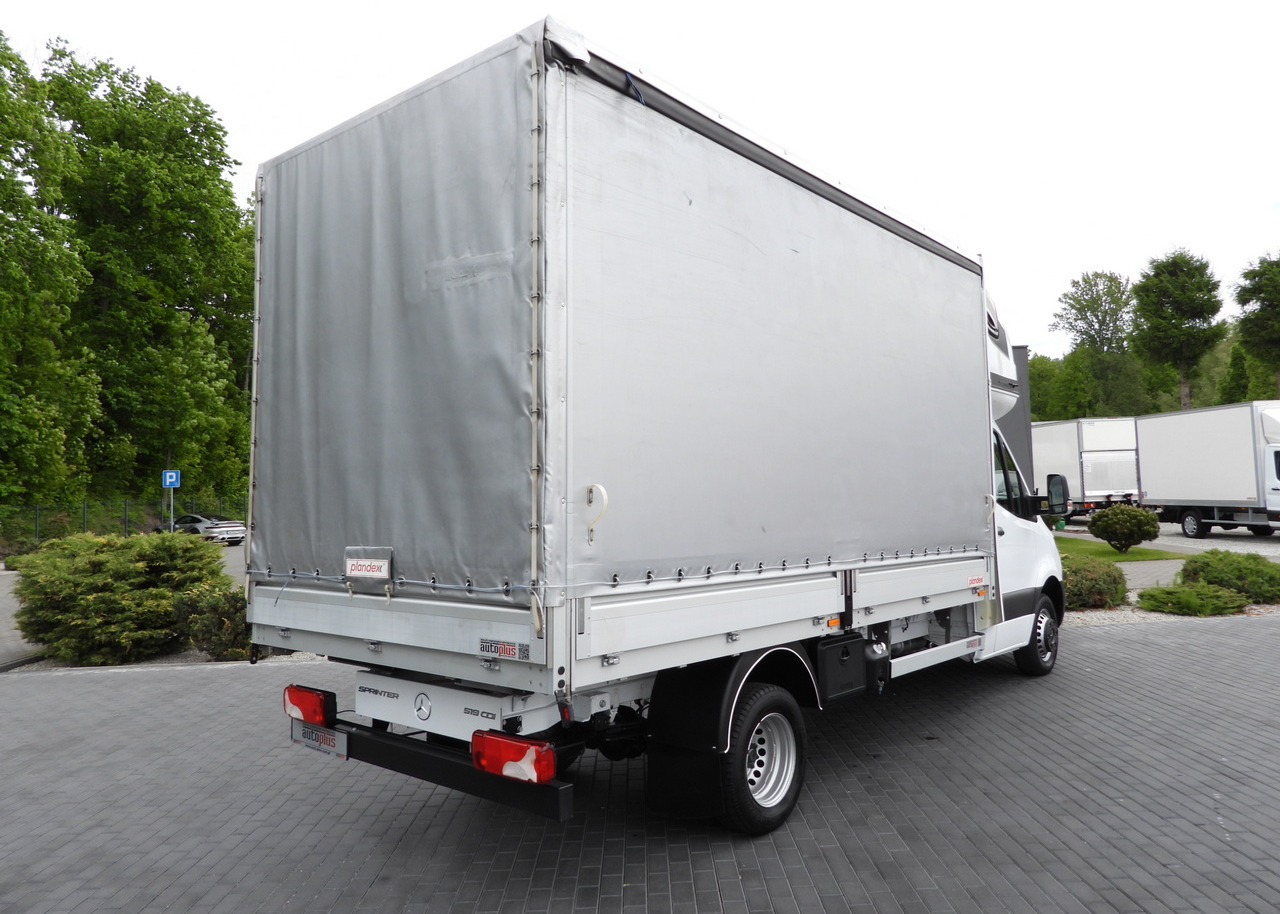 MERCEDES SPRINTER 519  TARPAULIN 8 PALLETS WEBASTO CRUISE CONTROL TWIN WHEELS AIR CONDITIONING  190HP - Utilitaire rideaux coulissants (PLSC): photos 3 MERCEDES SPRINTER 519  TARPAULIN 8 PALLETS WEBASTO CRUISE CONTROL TWIN WHEELS AIR CONDITIONING  190HP - Utilitaire rideaux coulissants (PLSC): photos 3