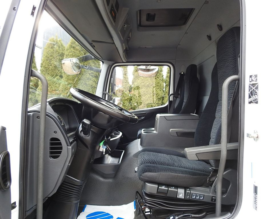 Camion fourgon Mercedes-Benz ATEGO 12.24 KOFFER 18 PALETTEN AUFZUG: photos 23
