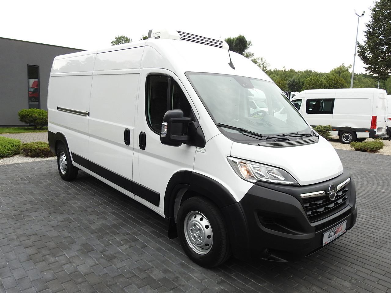 OPEL MOVANO REFRIGERATOR VAN 0*C HEATING FUNCTION AIR CONDITIONING 140HP - Utilitaire frigorifique: photos 4 OPEL MOVANO REFRIGERATOR VAN 0*C HEATING FUNCTION AIR CONDITIONING 140HP - Utilitaire frigorifique: photos 4