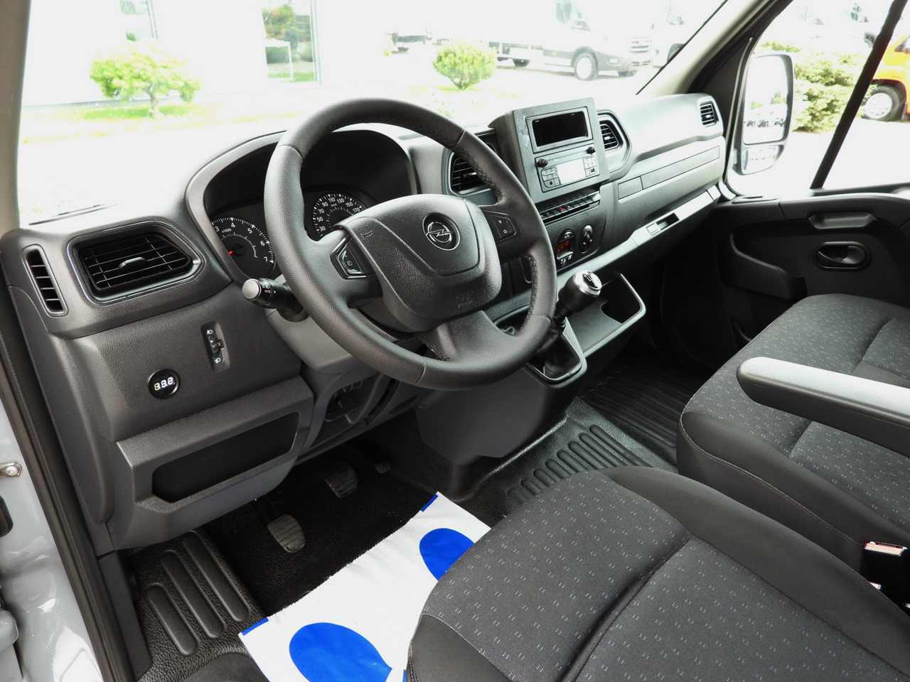 OPEL MOVANO TARPAULIN 10 PALLETS WEBASTO CRUISE CONTROL LED LIGHTS PNEUMATICS AIR CONDITIONING 165HP - Utilitaire rideaux coulissants (PLSC): photos 2 OPEL MOVANO TARPAULIN 10 PALLETS WEBASTO CRUISE CONTROL LED LIGHTS PNEUMATICS AIR CONDITIONING 165HP - Utilitaire rideaux coulissants (PLSC): photos 2