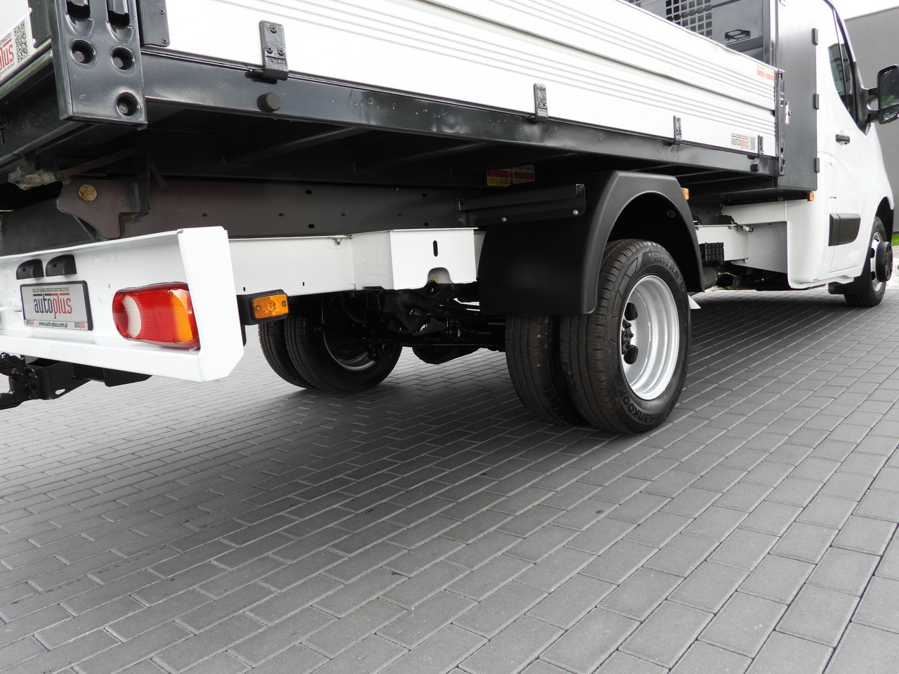 Utilitaire benne OPEL MOVANO TIPPER NAVIGATION LED LIGHTS TWIN WHEELS AIR CONDITIONING  145HP: photos 17