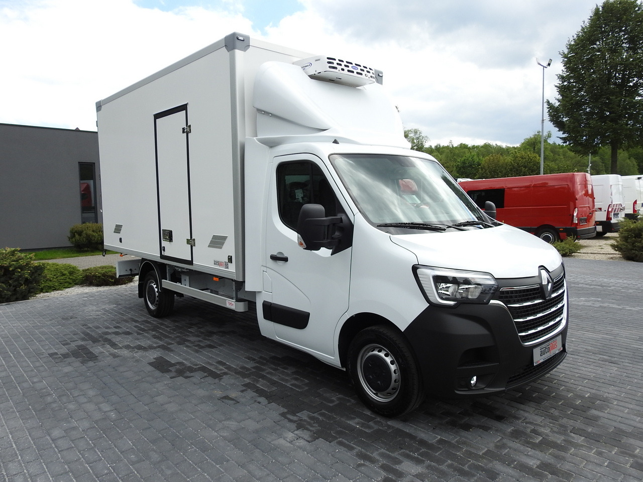 RENAULT MASTER NEW REGRIGERATOR BOX -10*C 8 PALLETS CRUISE CONTROL AIR CONDITIONING LED LIGHTS GUARANTEE 165HP - Utilitaire frigorifique: photos 4 RENAULT MASTER NEW REGRIGERATOR BOX -10*C 8 PALLETS CRUISE CONTROL AIR CONDITIONING LED LIGHTS GUARANTEE 165HP - Utilitaire frigorifique: photos 4