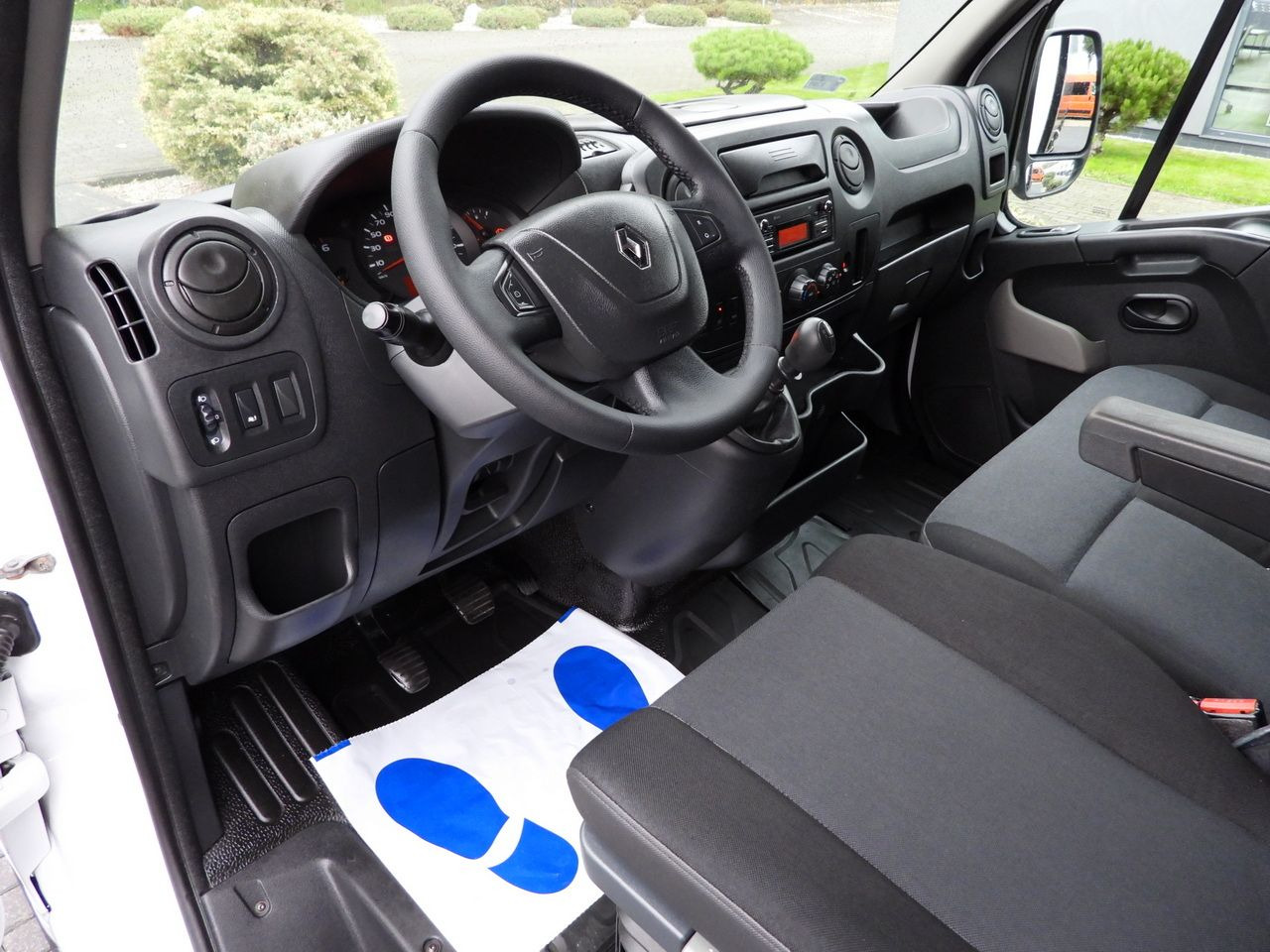 RENAULT MASTER TARPAULIN 10 PALLETS WEBASTO CRUISE CONTROL AIR CONDITIONING 170HP - Utilitaire rideaux coulissants (PLSC): photos 2 RENAULT MASTER TARPAULIN 10 PALLETS WEBASTO CRUISE CONTROL AIR CONDITIONING 170HP - Utilitaire rideaux coulissants (PLSC): photos 2