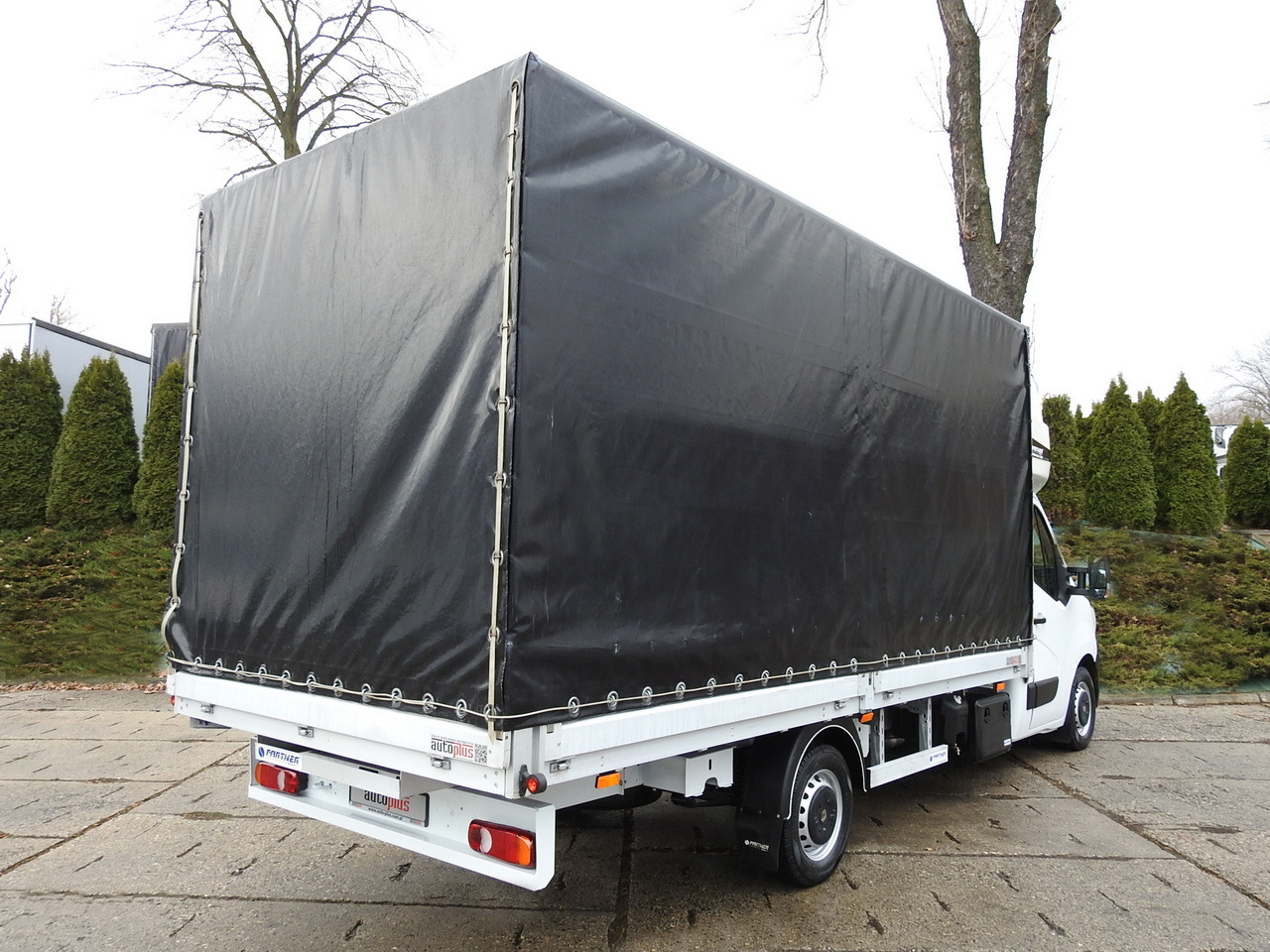 RENAULT MASTER TARPAULIN 10 PALLETS WEBASTO CRUISE CONTROL AIR CONDITIONING LED LIGHTS PNEUMATICS 165HP - Utilitaire rideaux coulissants (PLSC): photos 3 RENAULT MASTER TARPAULIN 10 PALLETS WEBASTO CRUISE CONTROL AIR CONDITIONING LED LIGHTS PNEUMATICS 165HP - Utilitaire rideaux coulissants (PLSC): photos 3
