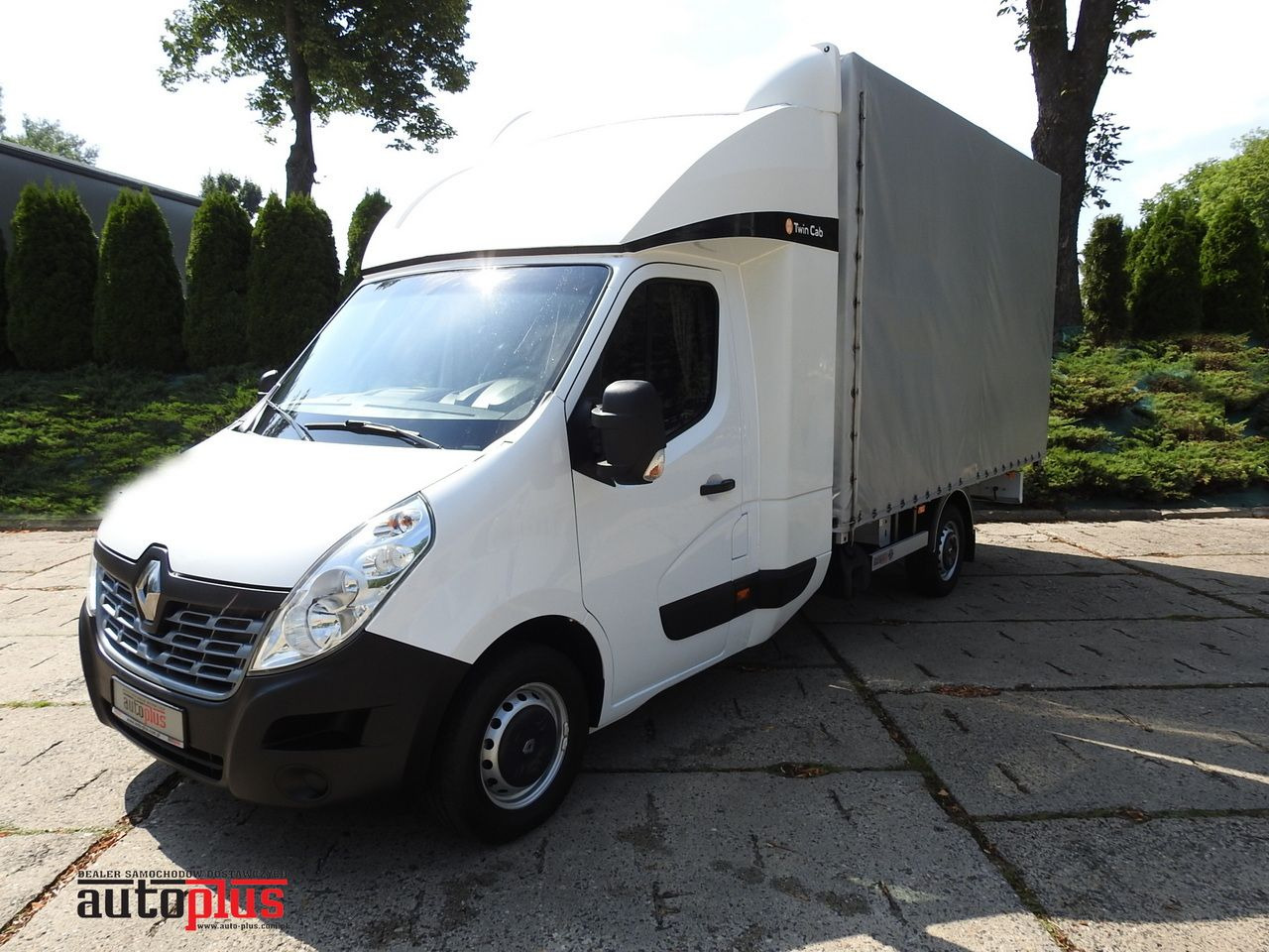 RENAULT MASTER TARPAULIN 8 PALLETS WEBASTO CRUISE CONTROL PNEUMATICS AIR CONDITIONING 170HP - Utilitaire rideaux coulissants (PLSC): photos 1 RENAULT MASTER TARPAULIN 8 PALLETS WEBASTO CRUISE CONTROL PNEUMATICS AIR CONDITIONING 170HP - Utilitaire rideaux coulissants (PLSC): photos 1