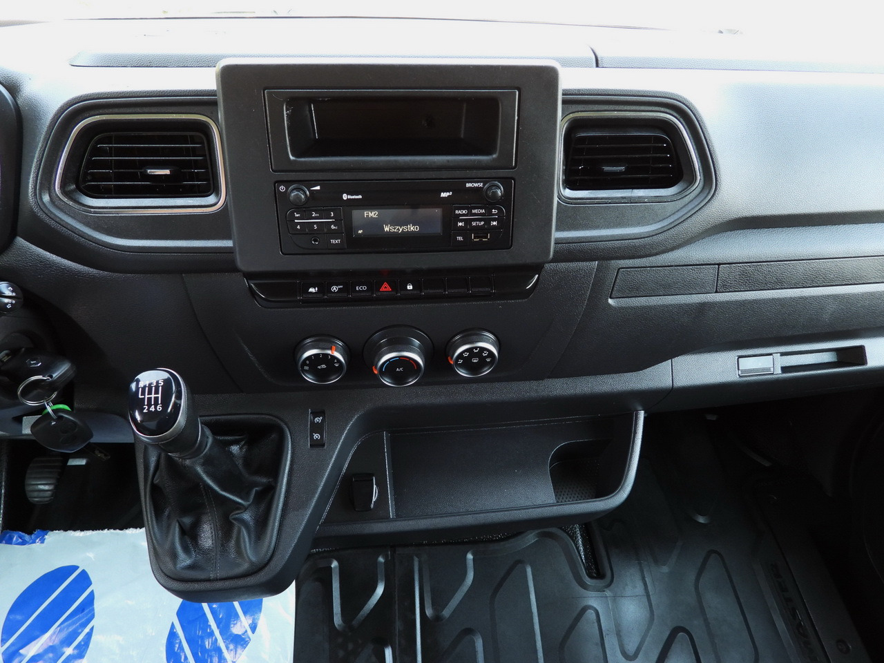 Utilitaire rideaux coulissants (PLSC) RENAULT MASTER TARPAULIN LIFT 10 PALLETS WEBASTO CRUISE CONTROL LED LIGHTS PNEUMATICS AIR CONDITIONING 165HP: photos 33 Utilitaire rideaux coulissants (PLSC) RENAULT MASTER TARPAULIN LIFT 10 PALLETS WEBASTO CRUISE CONTROL LED LIGHTS PNEUMATICS AIR CONDITIONING 165HP: photos 33