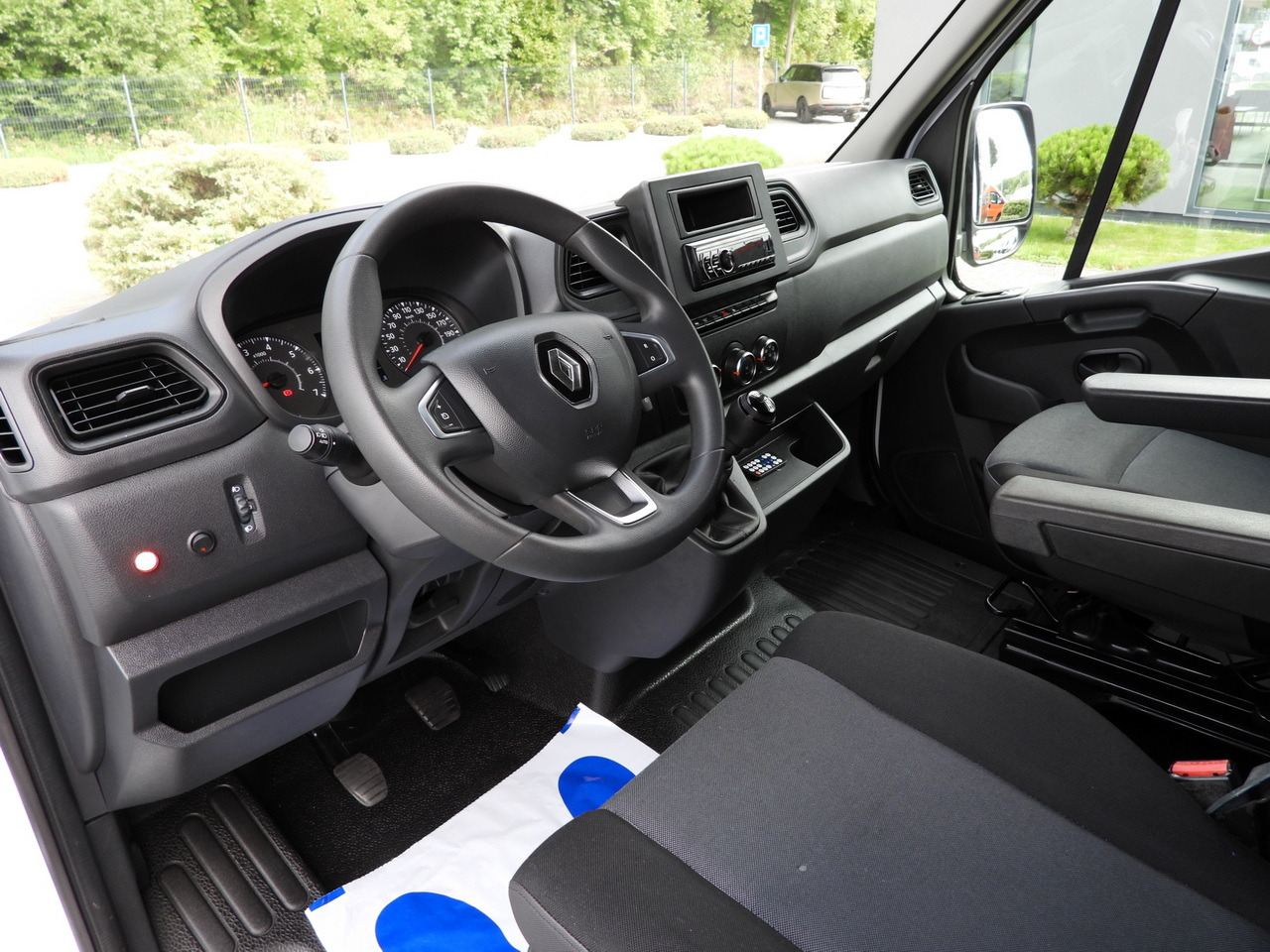 RENAULT MASTER TARPAULIN LIFT 8 PALLETS CRUISE CONTROL LED LIGHTS AIR CONDITIONING 145HP - Utilitaire rideaux coulissants (PLSC): photos 2 RENAULT MASTER TARPAULIN LIFT 8 PALLETS CRUISE CONTROL LED LIGHTS AIR CONDITIONING 145HP - Utilitaire rideaux coulissants (PLSC): photos 2
