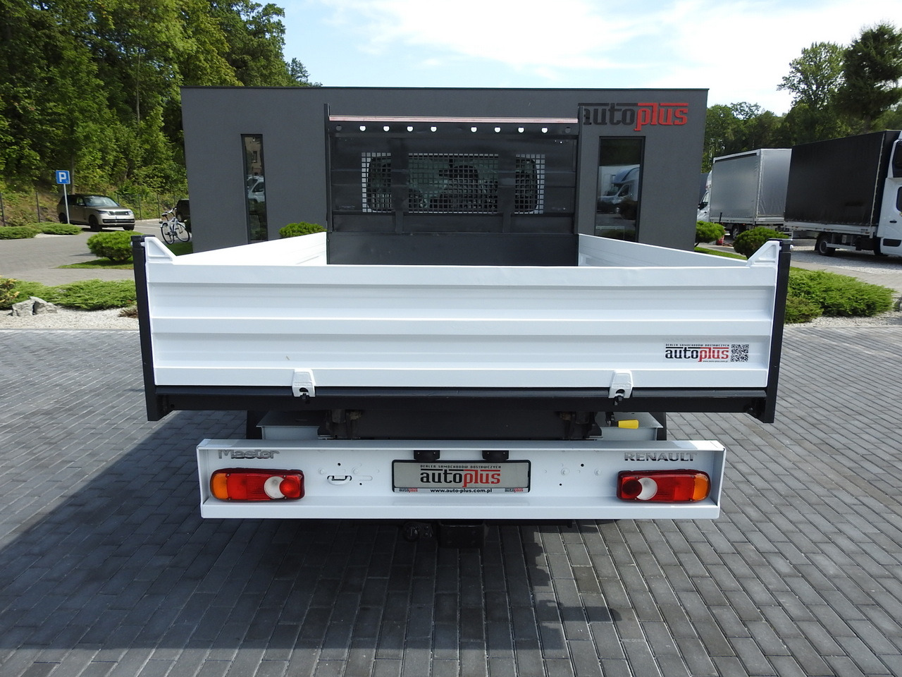 Utilitaire benne RENAULT MASTER TIPPER 130HP: photos 10 Utilitaire benne RENAULT MASTER TIPPER 130HP: photos 10