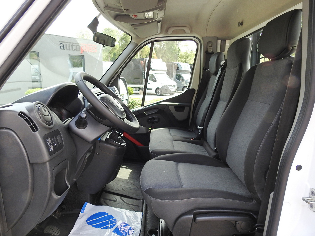 Utilitaire benne RENAULT MASTER TIPPER 130HP: photos 23 Utilitaire benne RENAULT MASTER TIPPER 130HP: photos 23