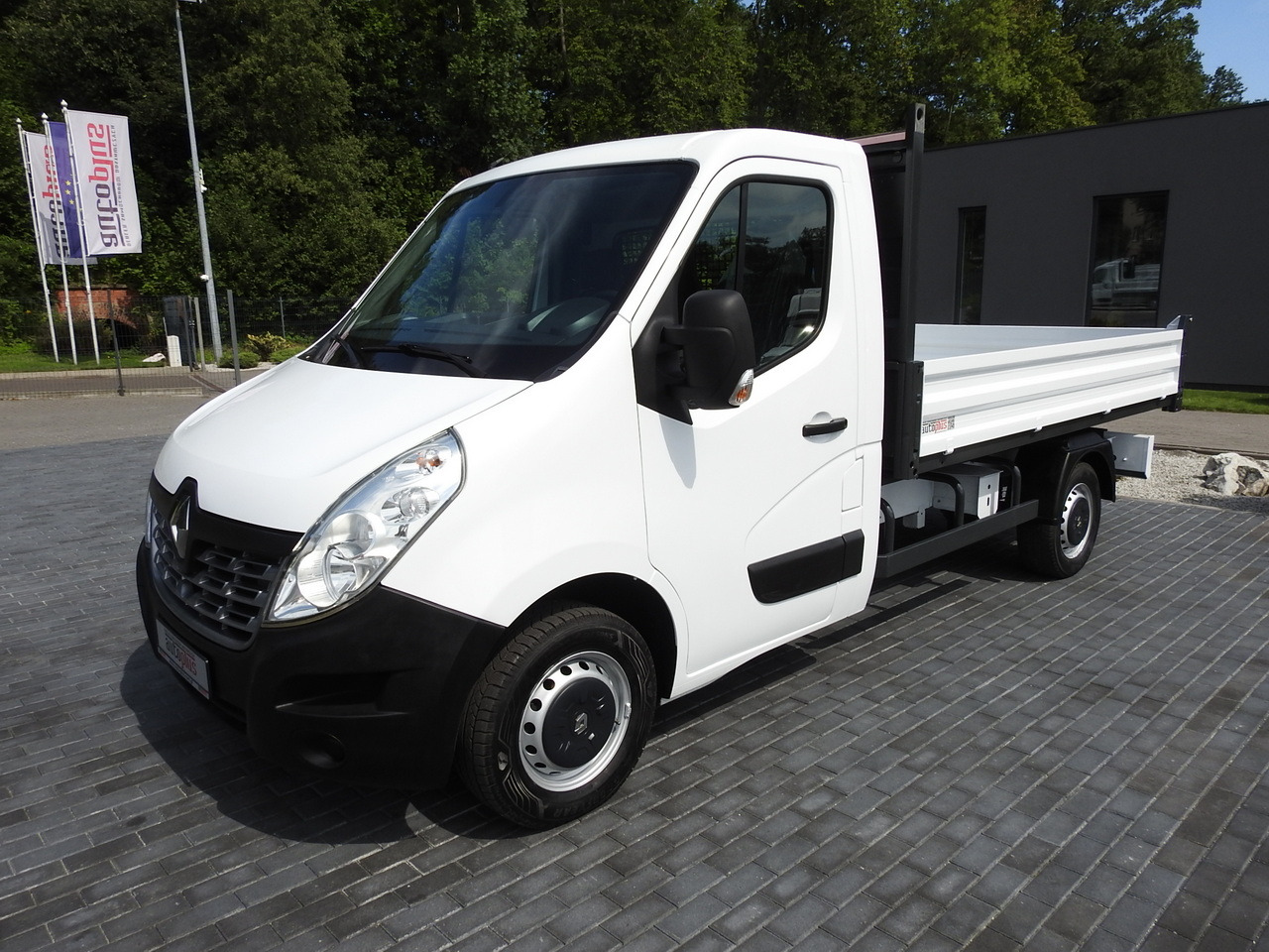 Utilitaire benne RENAULT MASTER TIPPER 130HP: photos 6 Utilitaire benne RENAULT MASTER TIPPER 130HP: photos 6