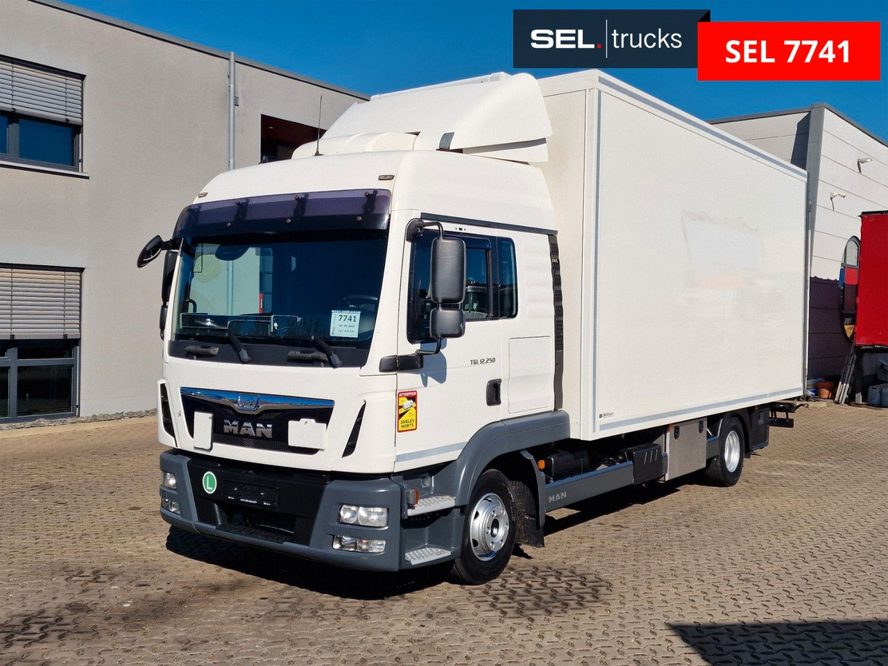 MAN TGL 12.250 4X2 BL / Ladebordwand - Camion frigorifique: photos 1 MAN TGL 12.250 4X2 BL / Ladebordwand - Camion frigorifique: photos 1