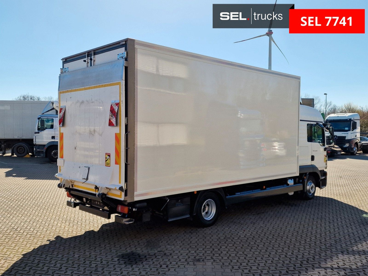 MAN TGL 12.250 4X2 BL / Ladebordwand - Camion frigorifique: photos 5 MAN TGL 12.250 4X2 BL / Ladebordwand - Camion frigorifique: photos 5