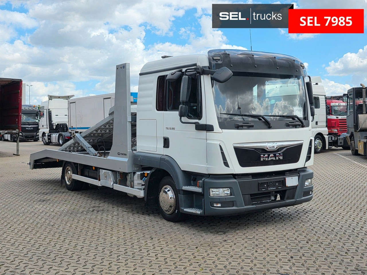 MAN TGL 8.180 4X2 BL - Remorqueuse: photos 3 MAN TGL 8.180 4X2 BL - Remorqueuse: photos 3