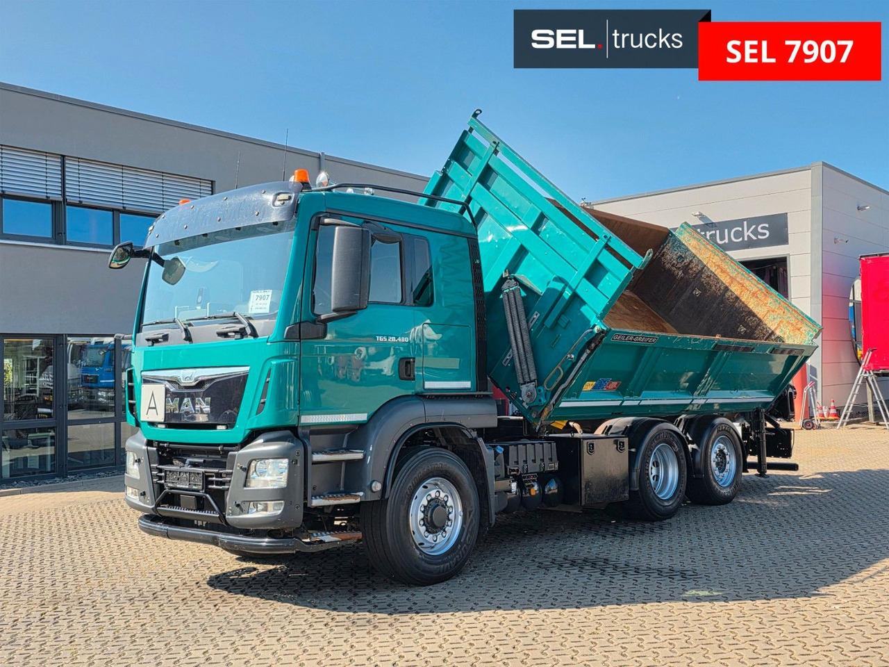MAN TGS 28.480 6X4H-4 BL /HIAB /Fernbed. / Lenkachse - Camion benne, Camion grue: photos 2 MAN TGS 28.480 6X4H-4 BL /HIAB /Fernbed. / Lenkachse - Camion benne, Camion grue: photos 2