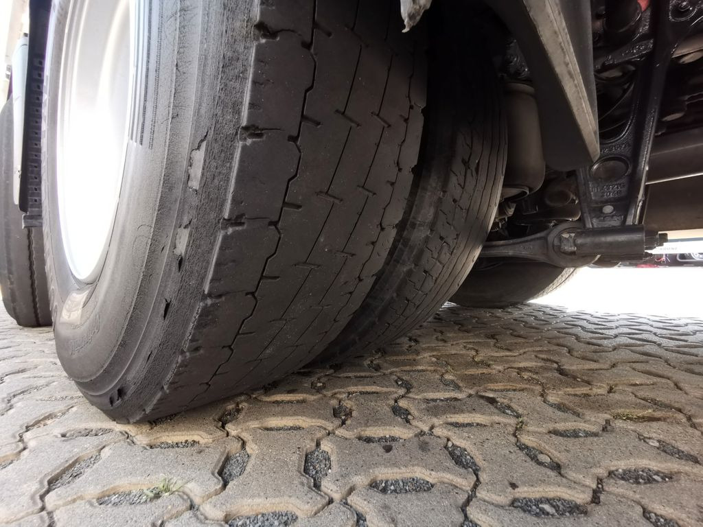 Camion grue MAN TGX 26.440 6X2-4 BL /Fassi /Lenkachse /Intarder MAN TGX 26.440 6X2-4 BL /Fassi /Lenkachse /Intarder: photos 28