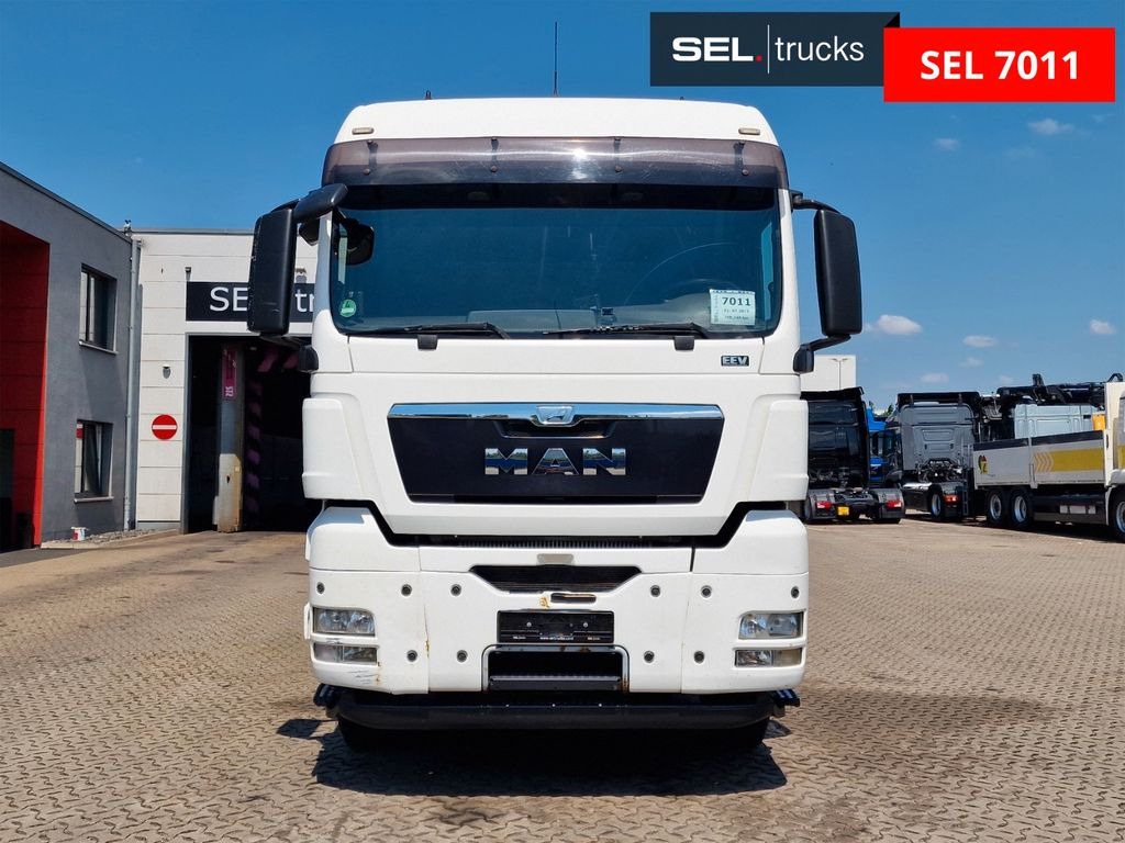 MAN TGX 26.440 6x2-2 LL/SILO/30.000 l/Lenkachse - Camion citerne: photos 2 MAN TGX 26.440 6x2-2 LL/SILO/30.000 l/Lenkachse - Camion citerne: photos 2