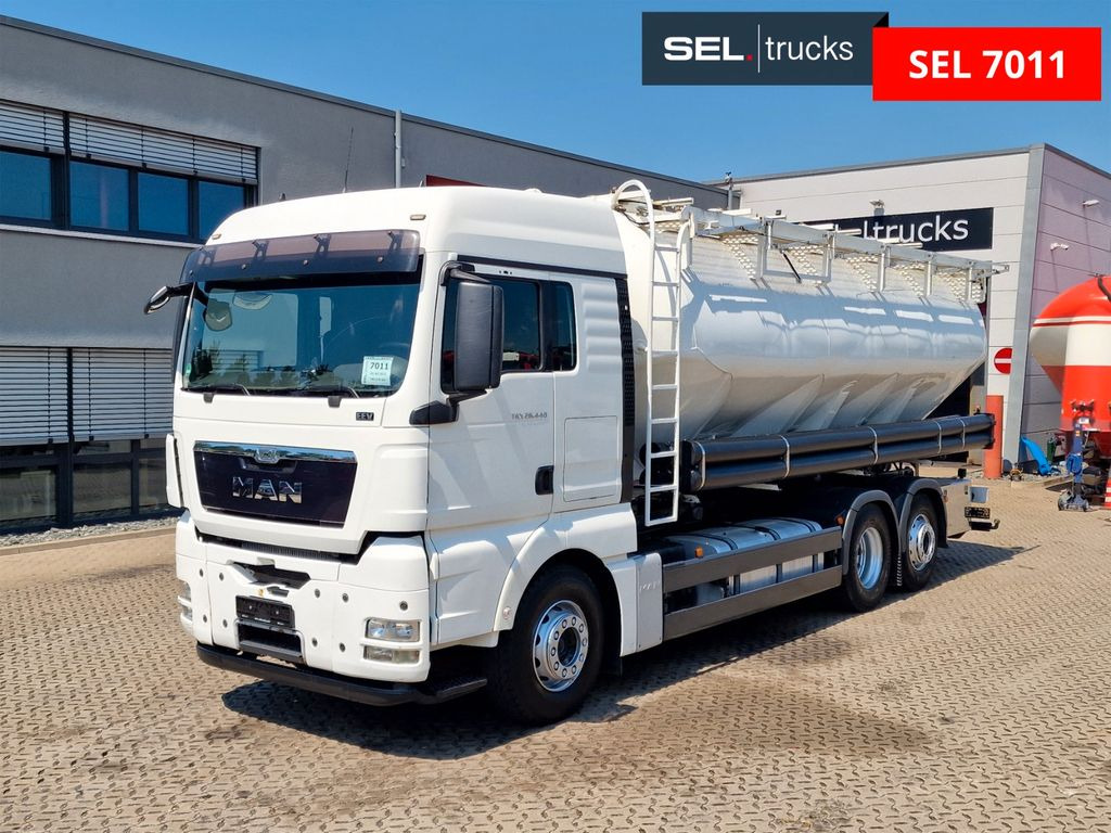 MAN TGX 26.440 6x2-2 LL/SILO/30.000 l/Lenkachse - Camion citerne: photos 1 MAN TGX 26.440 6x2-2 LL/SILO/30.000 l/Lenkachse - Camion citerne: photos 1