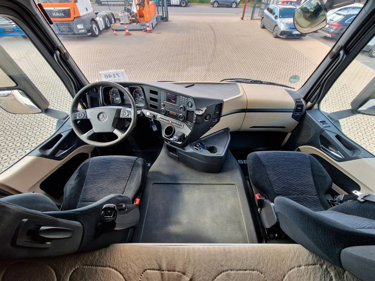 Camion pour le transport de boissons Mercedes-Benz Actros 2543 / Retarder / Lenkachse / Liftachse: photos 19