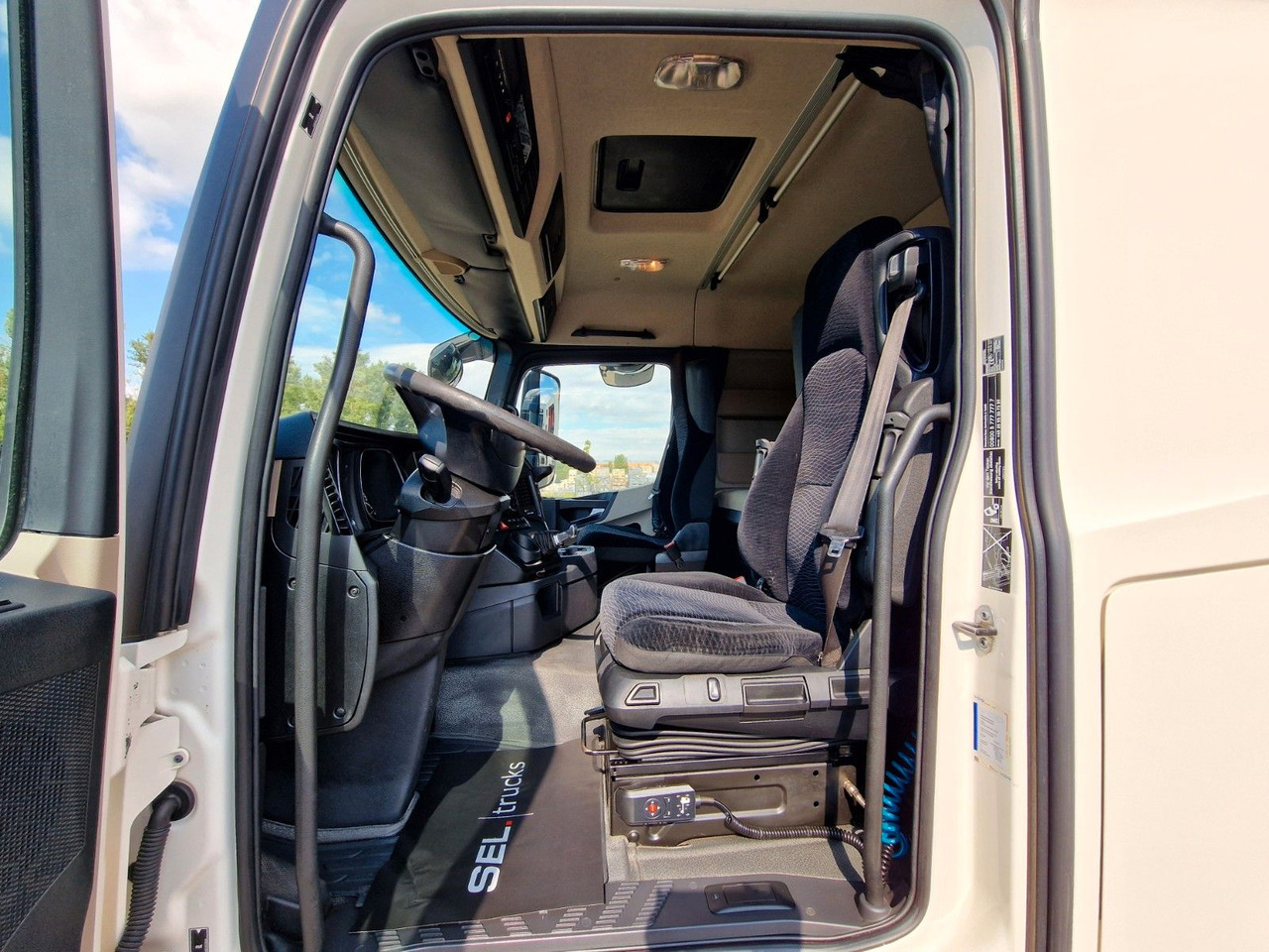 Camion pour le transport de boissons Mercedes-Benz Actros 2543 / Retarder / Lenkachse / Liftachse: photos 13