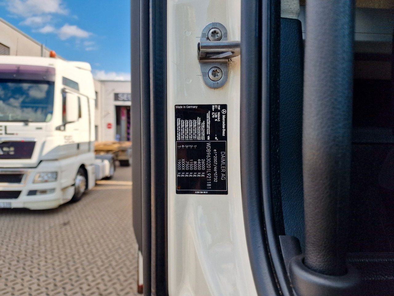 Camion pour le transport de boissons Mercedes-Benz Actros 2543 / Retarder / Lenkachse / Liftachse: photos 12