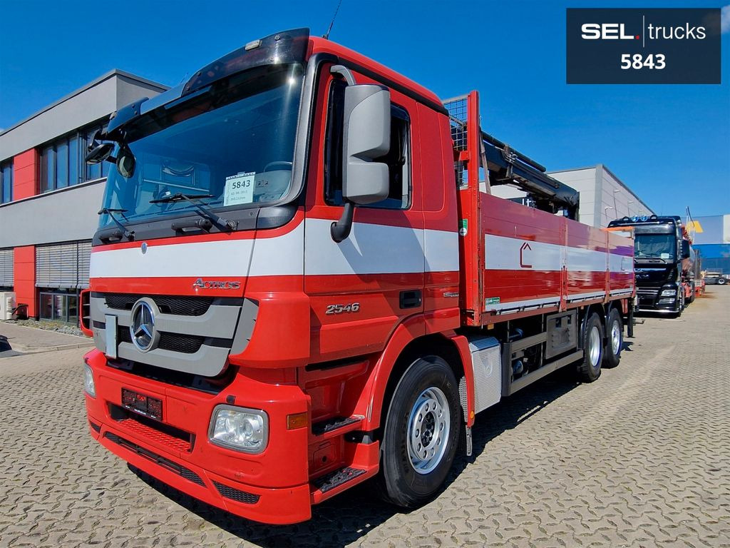 Mercedes-Benz Actros 2546 / HIAB 166K / ADC 4,1t / Lenkachse - Camion grue, Camion plateau: photos 1 Mercedes-Benz Actros 2546 / HIAB 166K / ADC 4,1t / Lenkachse - Camion grue, Camion plateau: photos 1