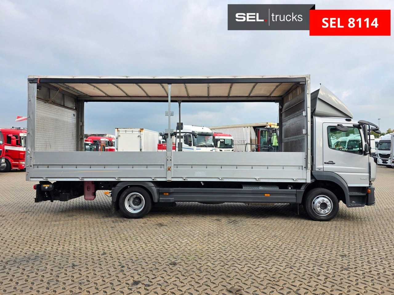 Mercedes-Benz Atego 1221 / Ladebordwand - Camion à rideaux coulissants: photos 4 Mercedes-Benz Atego 1221 / Ladebordwand - Camion à rideaux coulissants: photos 4