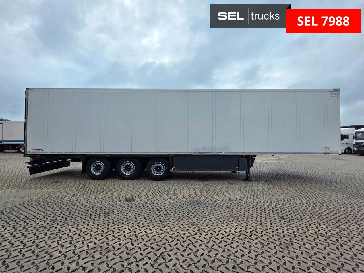 Schmitz Cargobull SKO 24/L 13.4 FP COOL V7 / FRC 06.2025 / Liftach - Semi-remorque frigorifique: photos 4 Schmitz Cargobull SKO 24/L 13.4 FP COOL V7 / FRC 06.2025 / Liftach - Semi-remorque frigorifique: photos 4